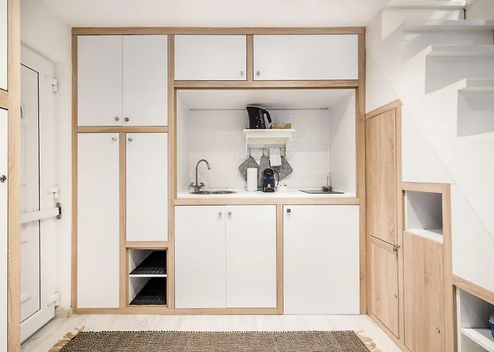 Own At Gozsdu Apartment