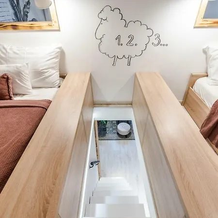 Own At Gozsdu * Budapest